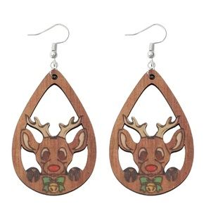 NIP Christmas Reindeer Rudolf Wood Light Weight Earrings